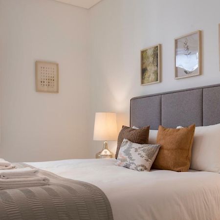 Lovelystay - Hidden Oasis With River View Lissabon Buitenkant foto