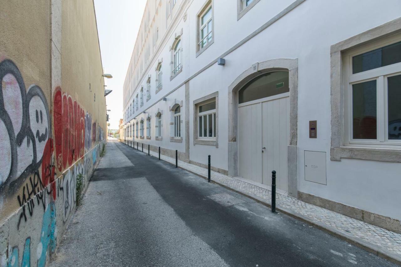 Lovelystay - Hidden Oasis With River View Lissabon Buitenkant foto